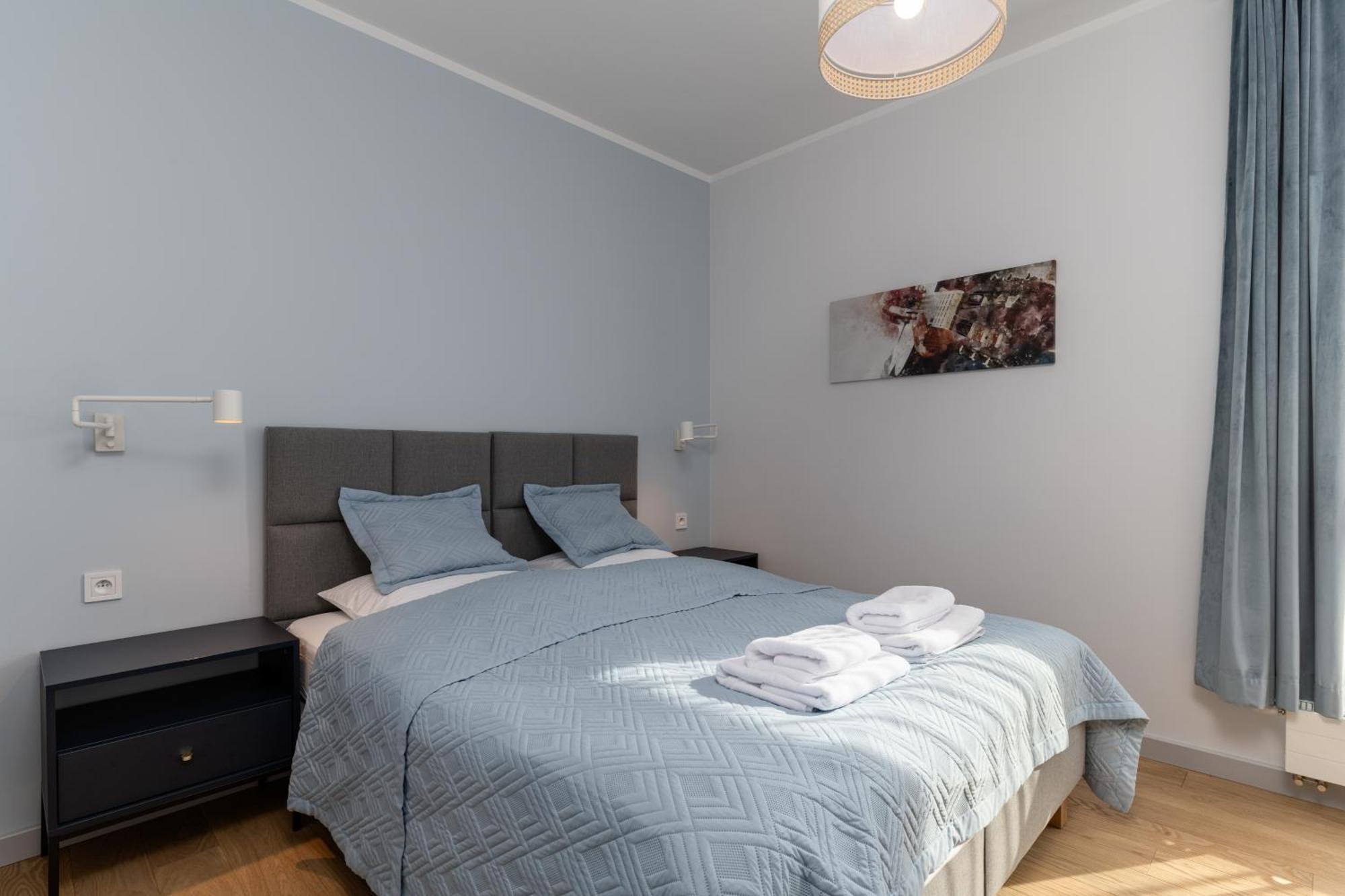 Br12 Premium Apartments , Garaz Bielsko-Biała Exteriör bild