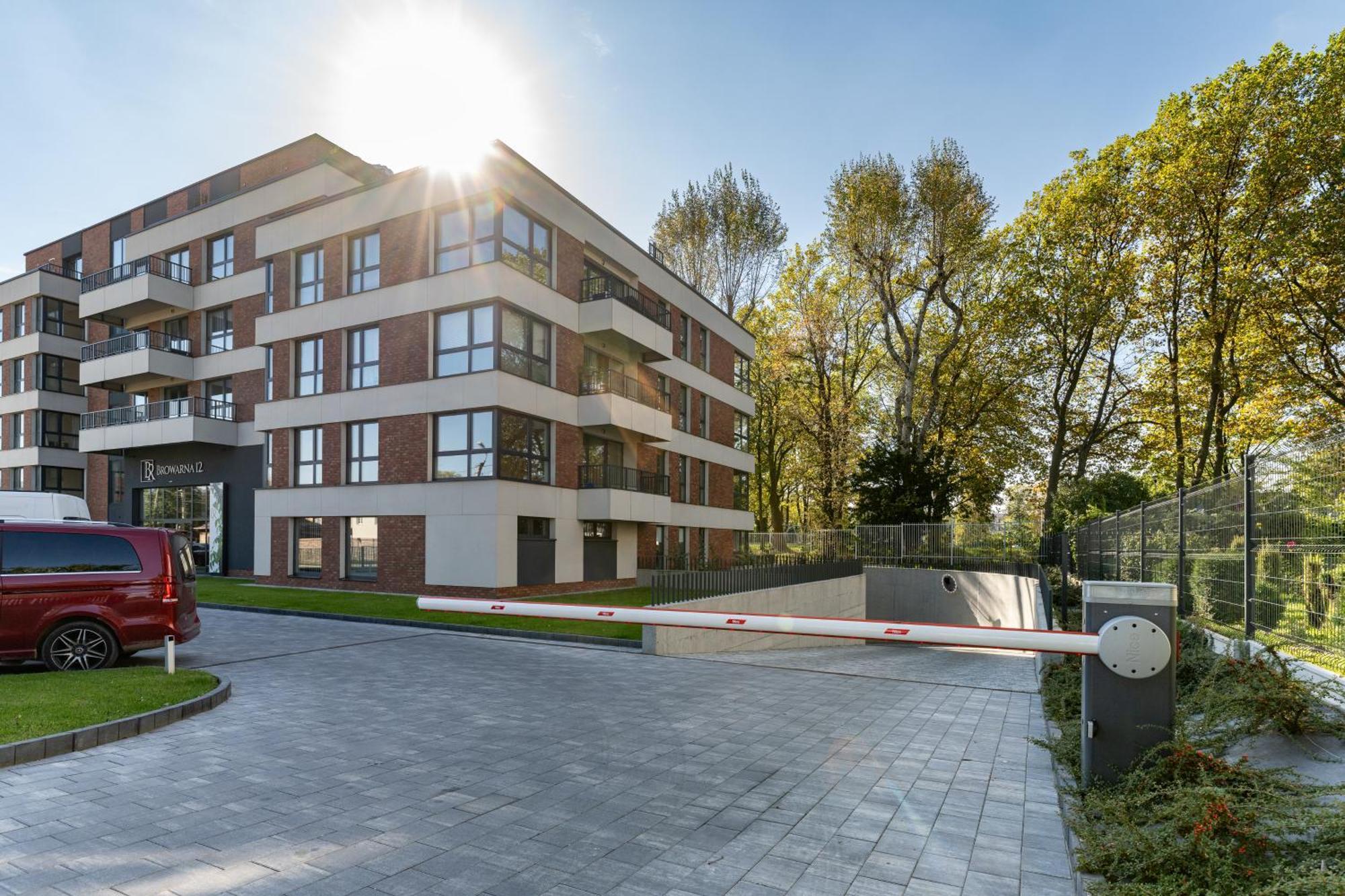 Br12 Premium Apartments , Garaz Bielsko-Biała Exteriör bild